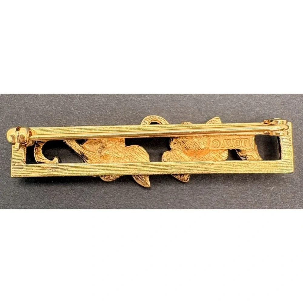 Vintage 1980s Avon Floral Vine Gold Tone Bar Brooch‎ Dainty 1.5